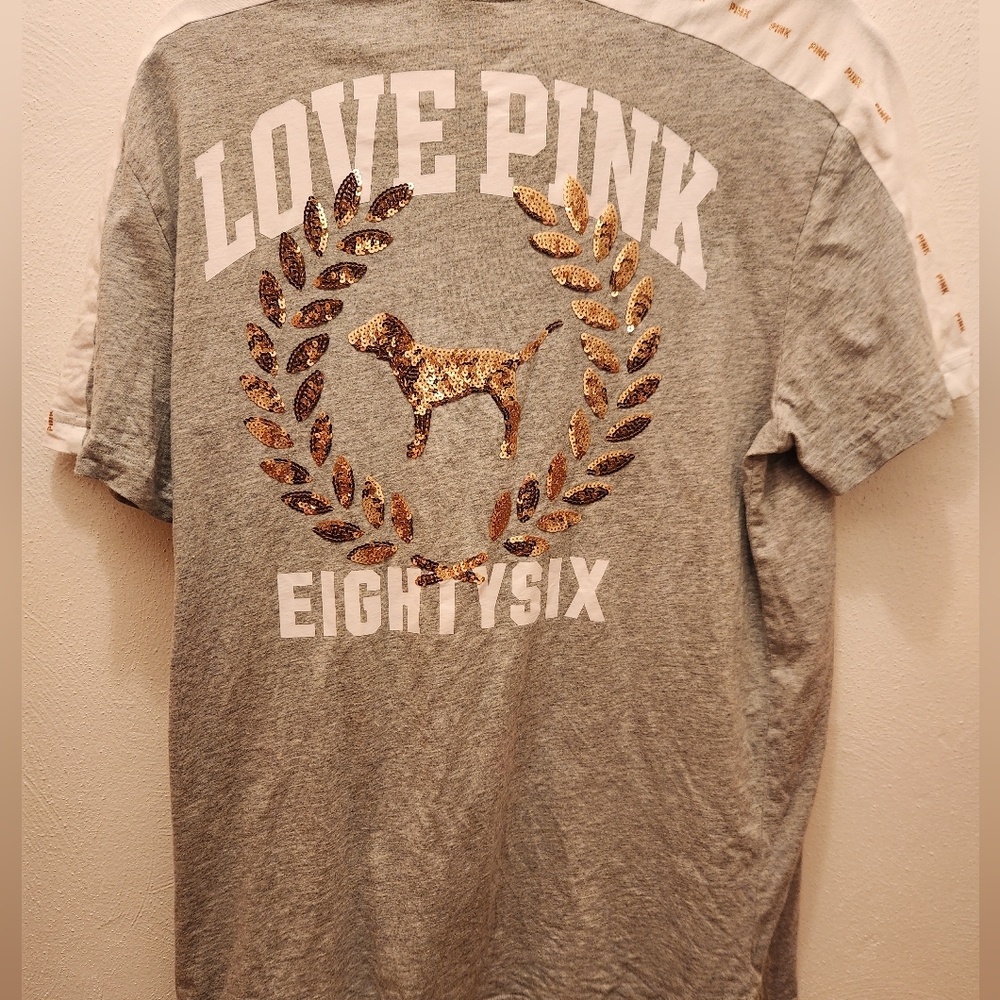 PINK Victoria's Secret Grey Crewneck Pocket Tee with Sequined Back Size M - Picture 2 of 5